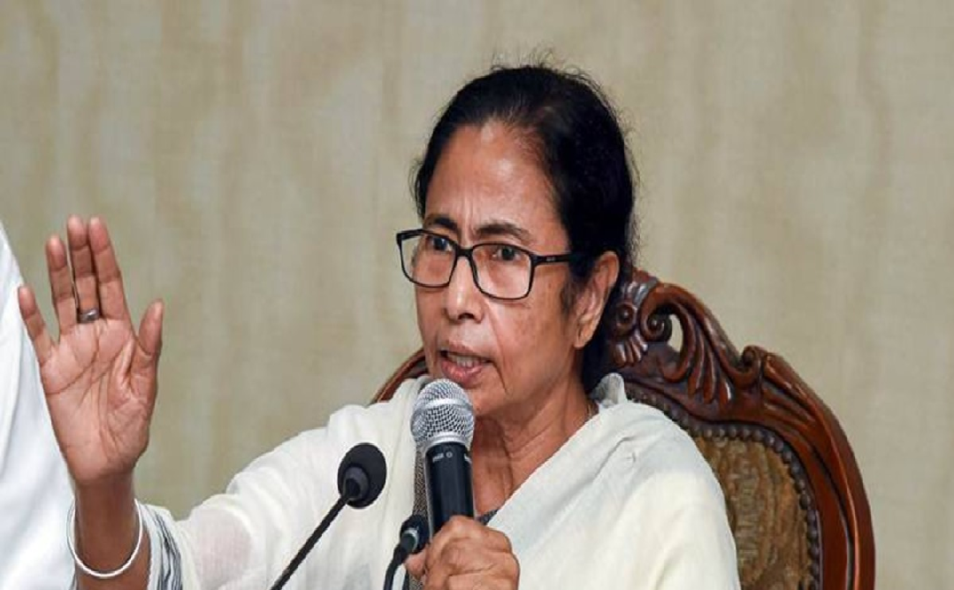 WB CM