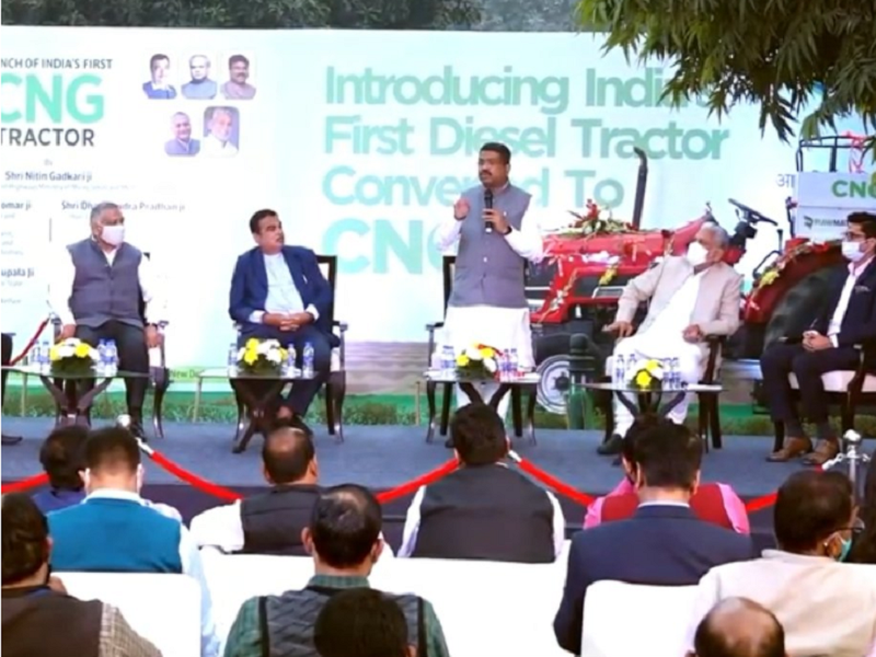 CNG Tractor For Farmers (Image Source - Google)